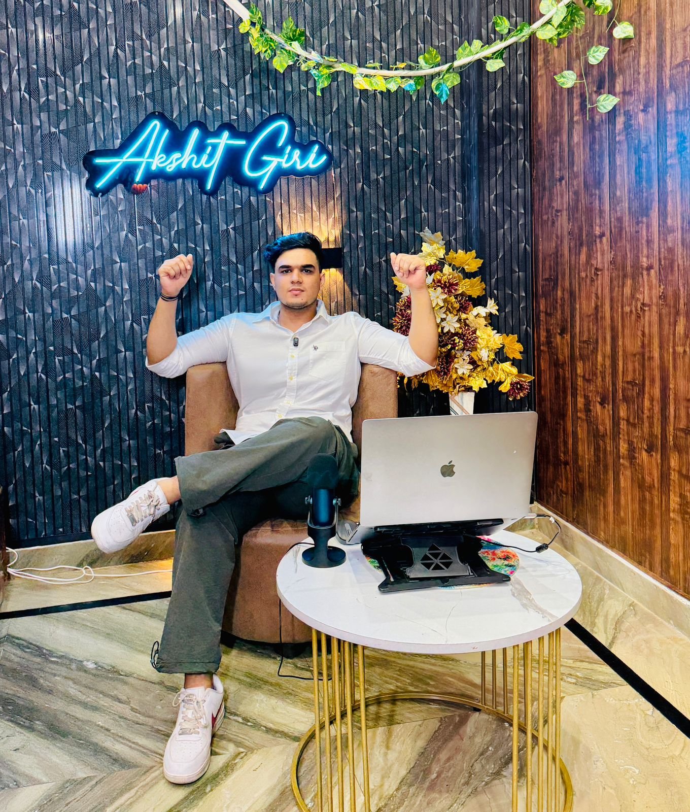 Akshit — Gym Business Coach